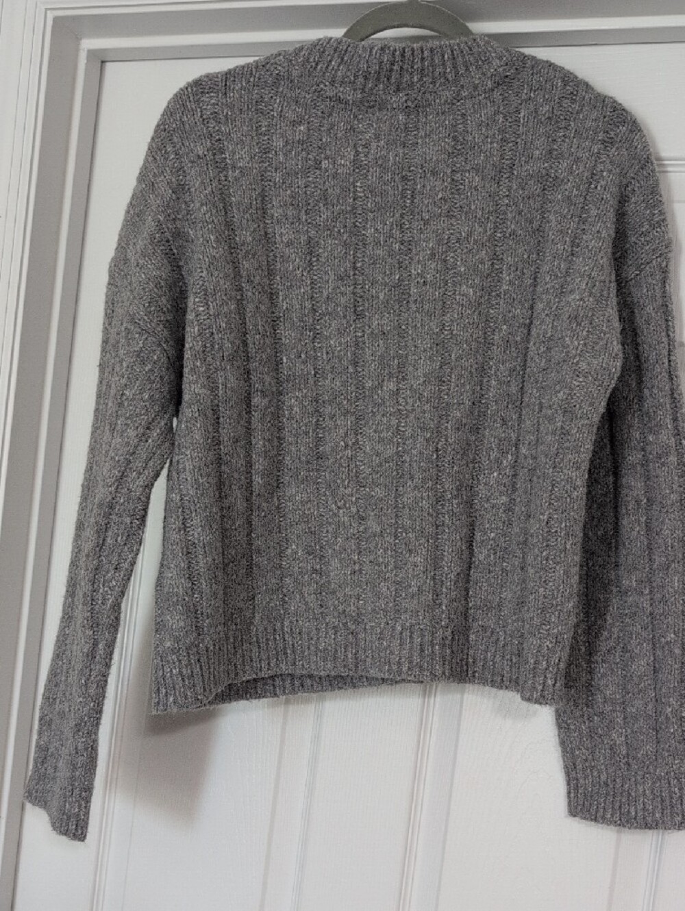Lucky Brand Gray Cable V-Neck Button Cardigan - Picture 2 of 4